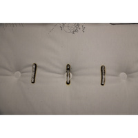 Nuit Faubourg (But) Orsay - Test d'inflammabilité : trois cigarettes sont allumées et placées sur le matelas