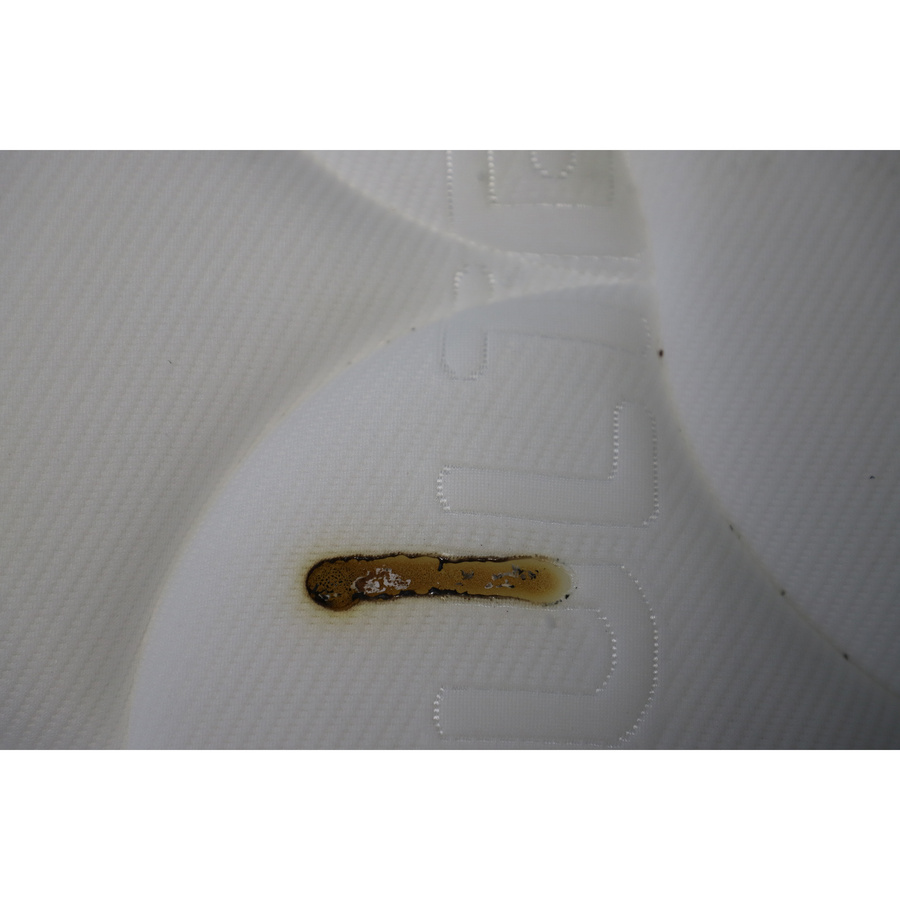 Bultex Universal - Résultat du test d'inflammabilité avec des cigarettes