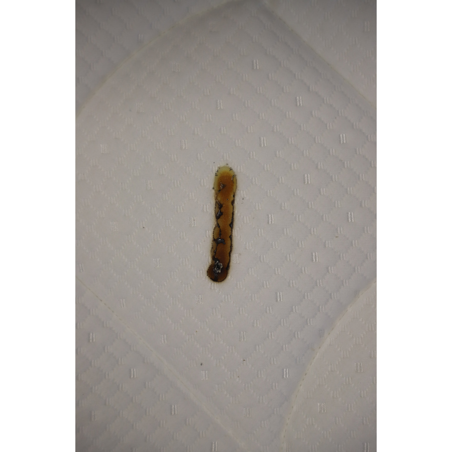 Simmons Fitness - Résultat du test d'inflammabilité avec des cigarettes