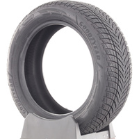 Goodyear UltraGrip Performance 3 215/55 R17