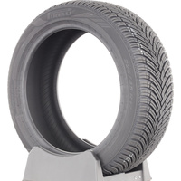 Pirelli Cinturato All Season SF3 -  225/45 R17