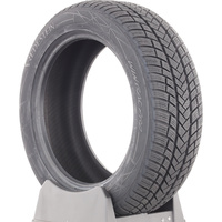 Vredestein Wintrac Pro 215/55 R17