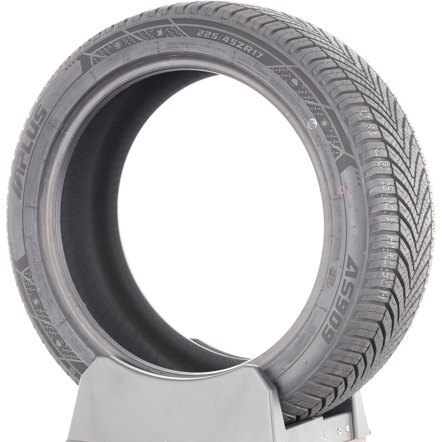 Aplus AS909 -  225/45 R17