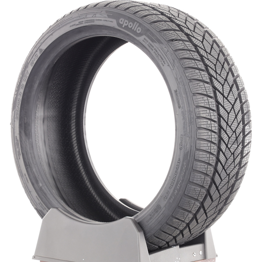 Apollo Aspire XP Winter -  225/40 R18