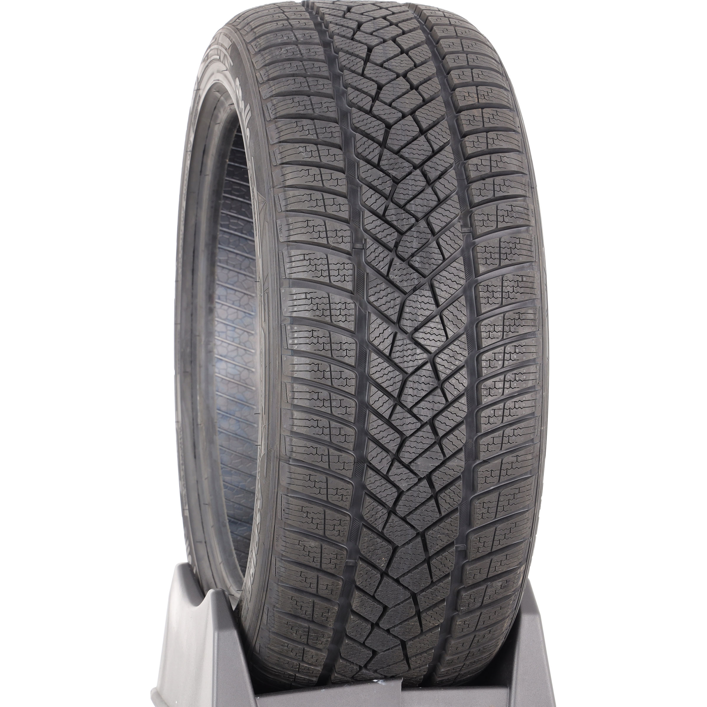 Apollo Aspire XP Winter -  225/45 R17