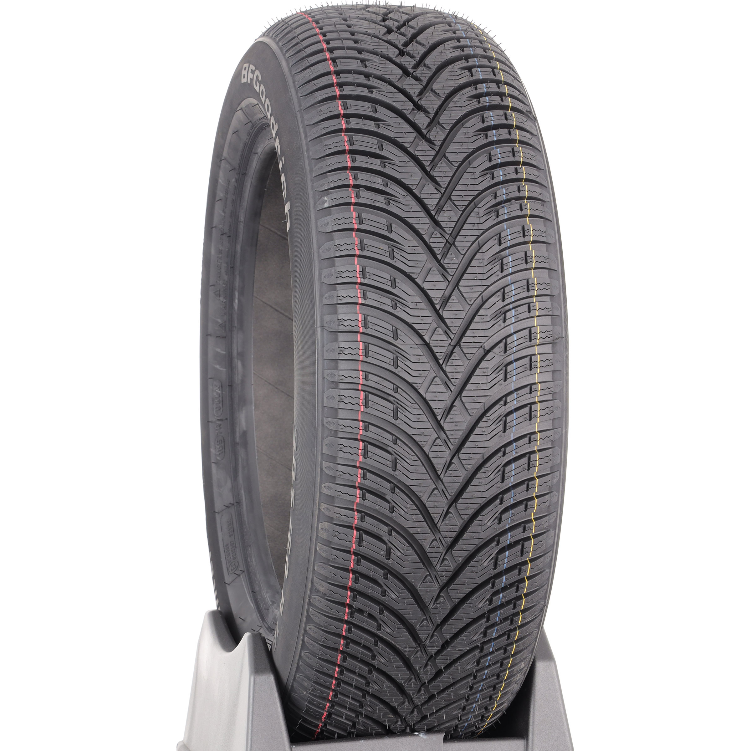 Test BFGoodrich g-Force Winter 2 - 205/60 R16 - Pneu - UFC-Que Choisir