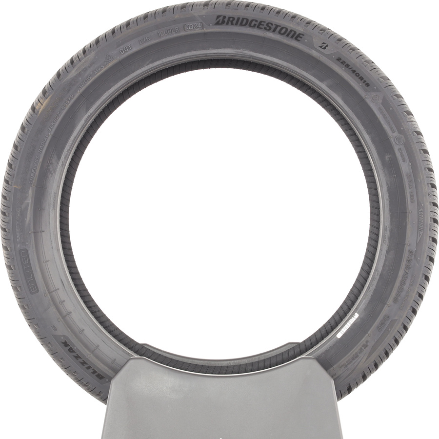 Bridgestone Blizzak 6 Enliten -  225/40 R18