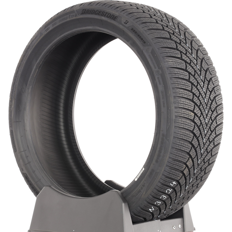 Bridgestone Blizzak 6 Enliten -  225/40 R18