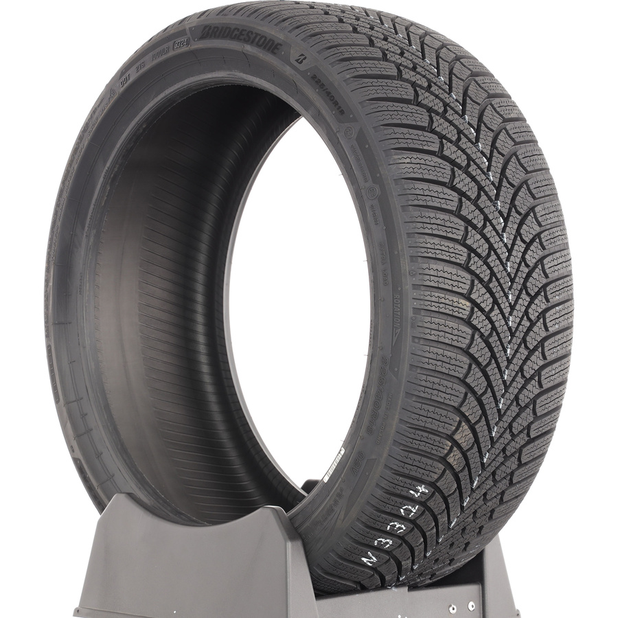 Bridgestone Blizzak 6 Enliten -  225/40 R18