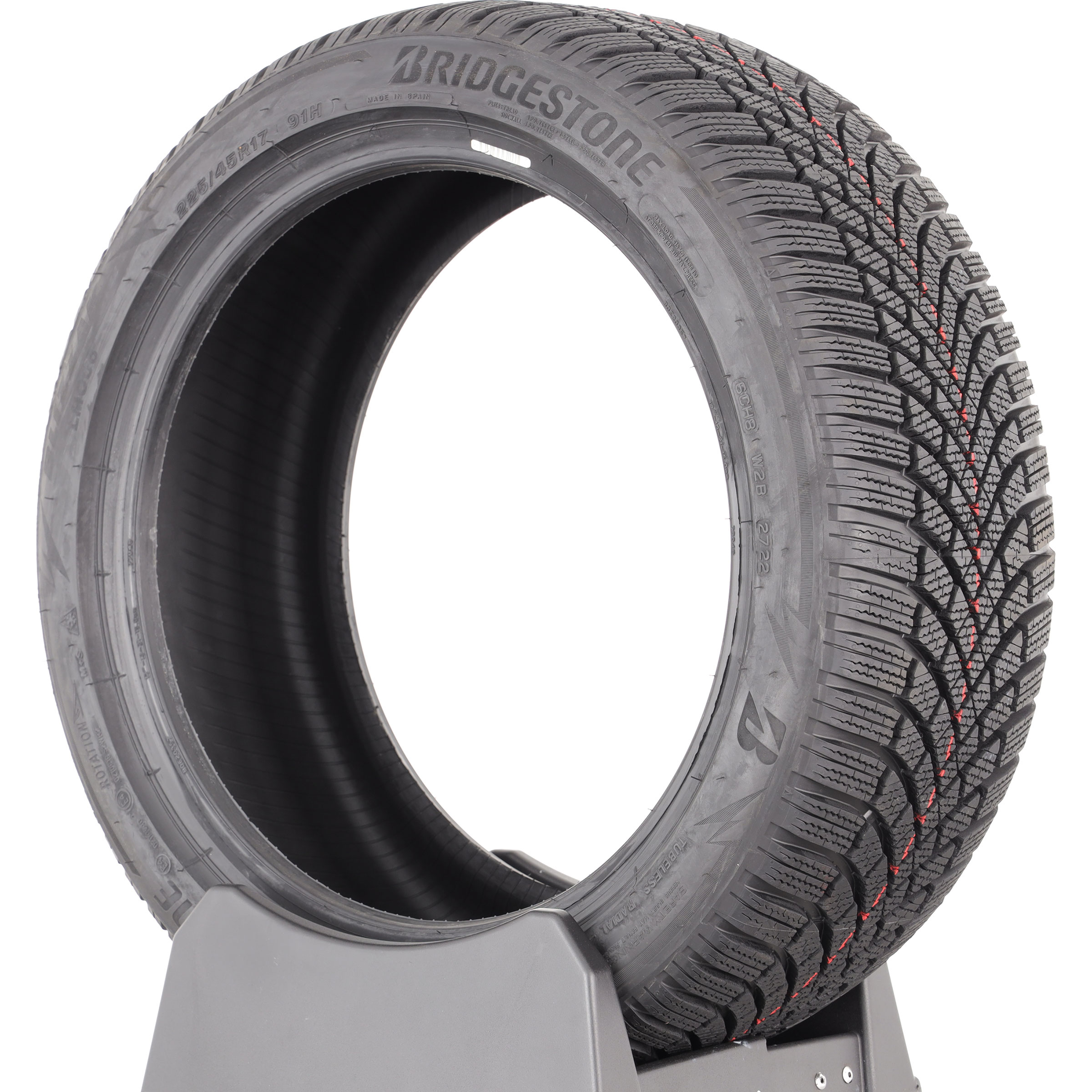 Bridgestone Blizzak LM005 -  225/45 R17