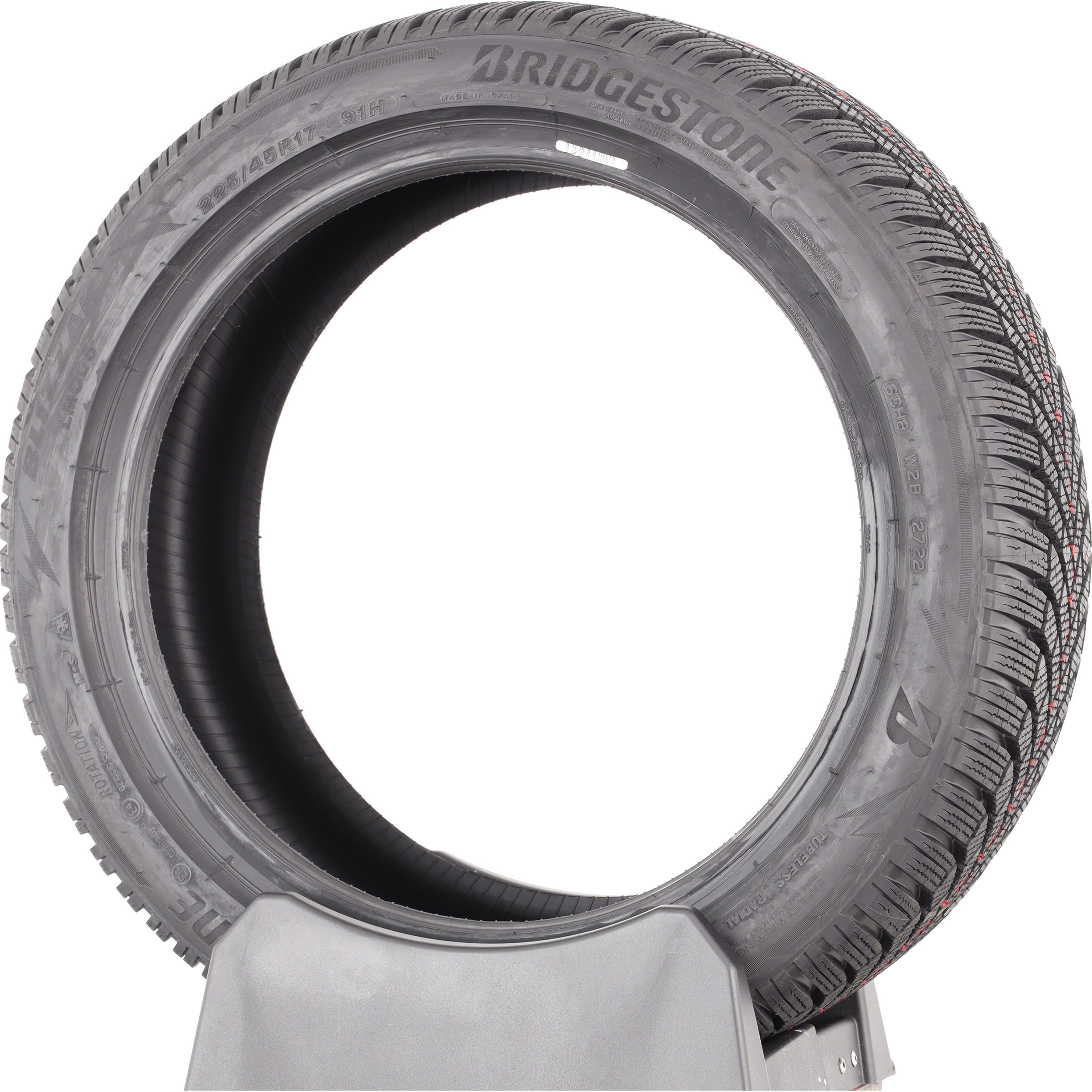 Test Bridgestone Blizzak LM005 - 225/45 R17 - Pneu - UFC-Que Choisir