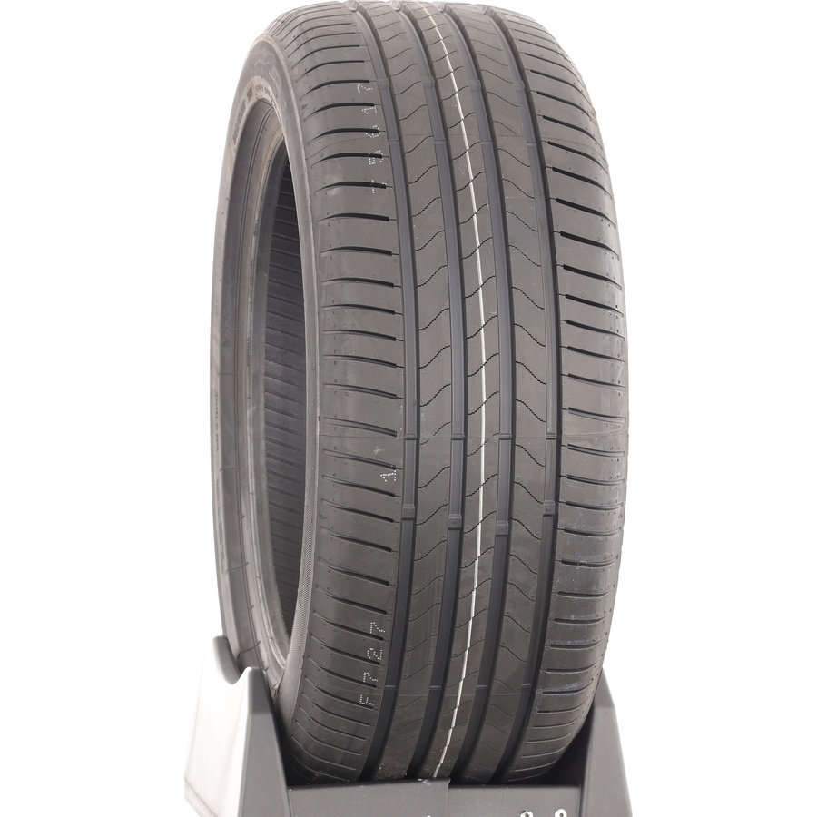 Bridgestone Turanza 6 -  225/40 R18