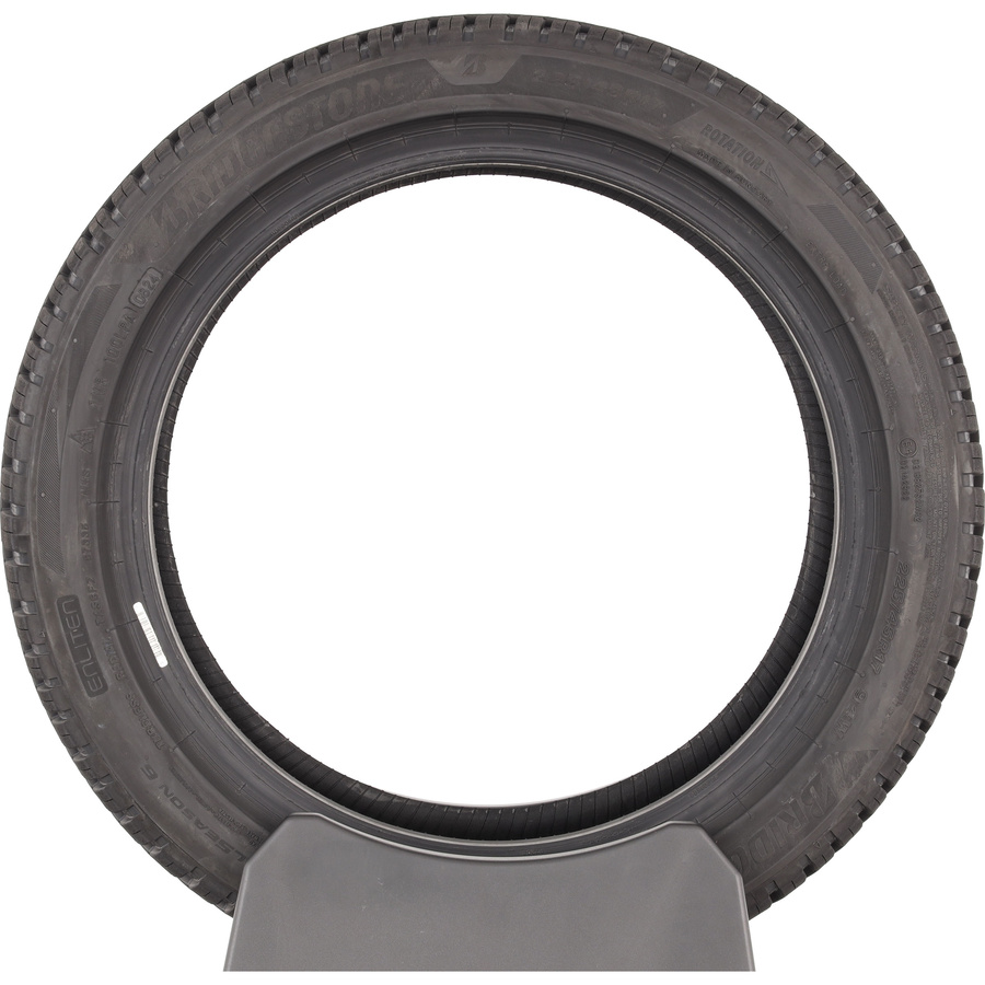 Bridgestone Turanza All Season 6 -  225/45 R17