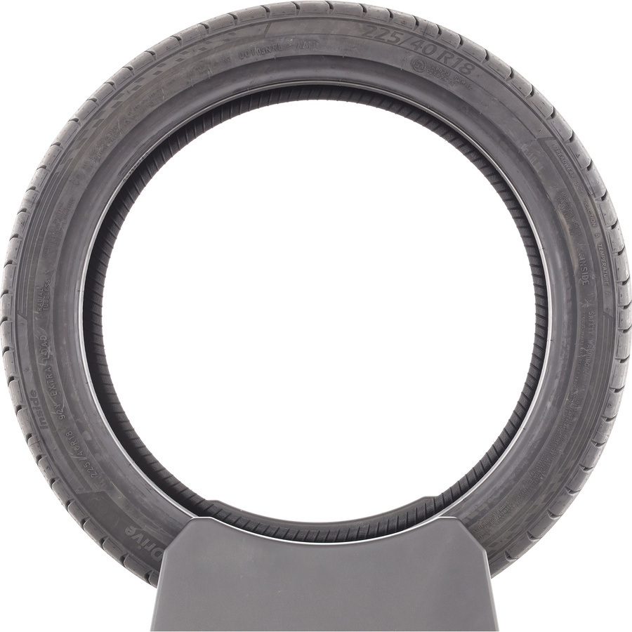 Ceat SportDrive -  225/40 R18