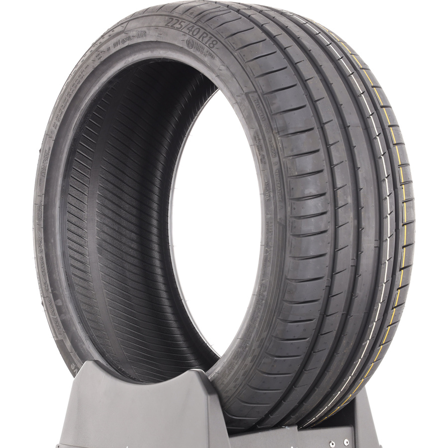 Ceat SportDrive -  225/40 R18