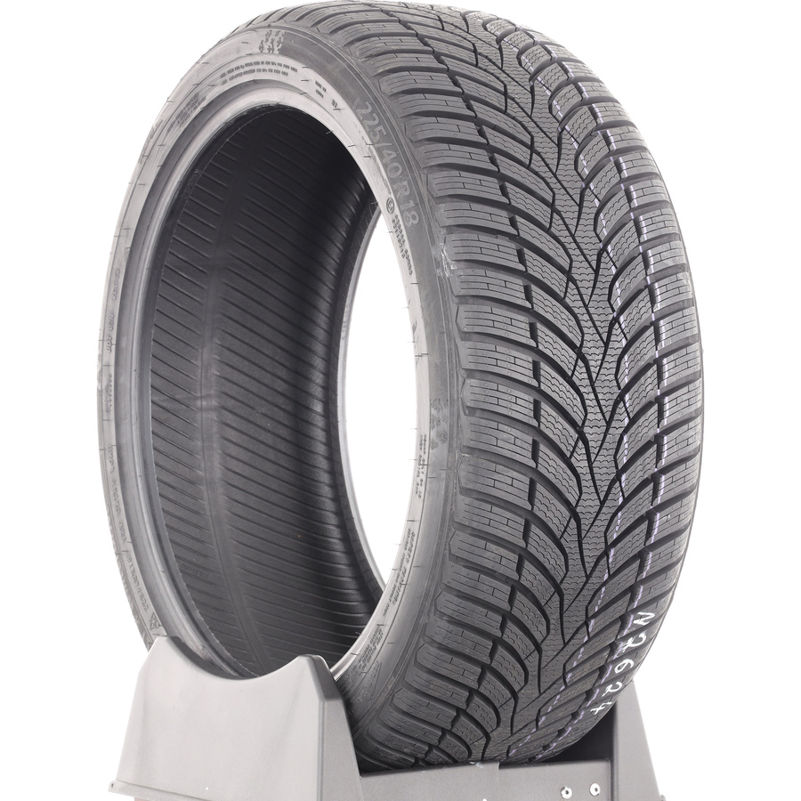 Ceat WinterDrive -  225/40 R18