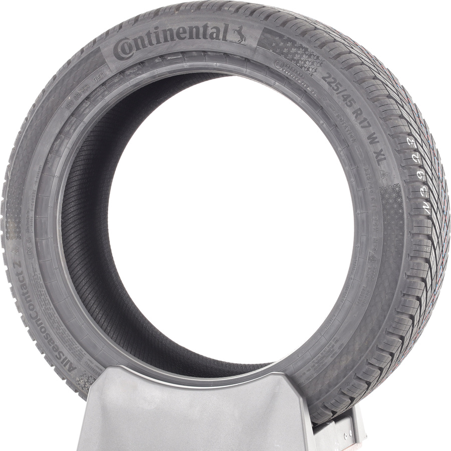 Continental AllSeasonContact 2 -  225/45 R17