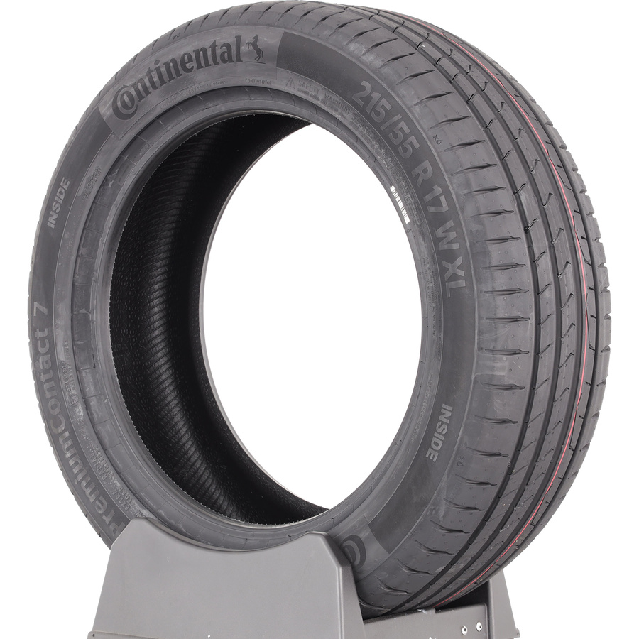 Continental PremiumContact 7 -  215/55 R17