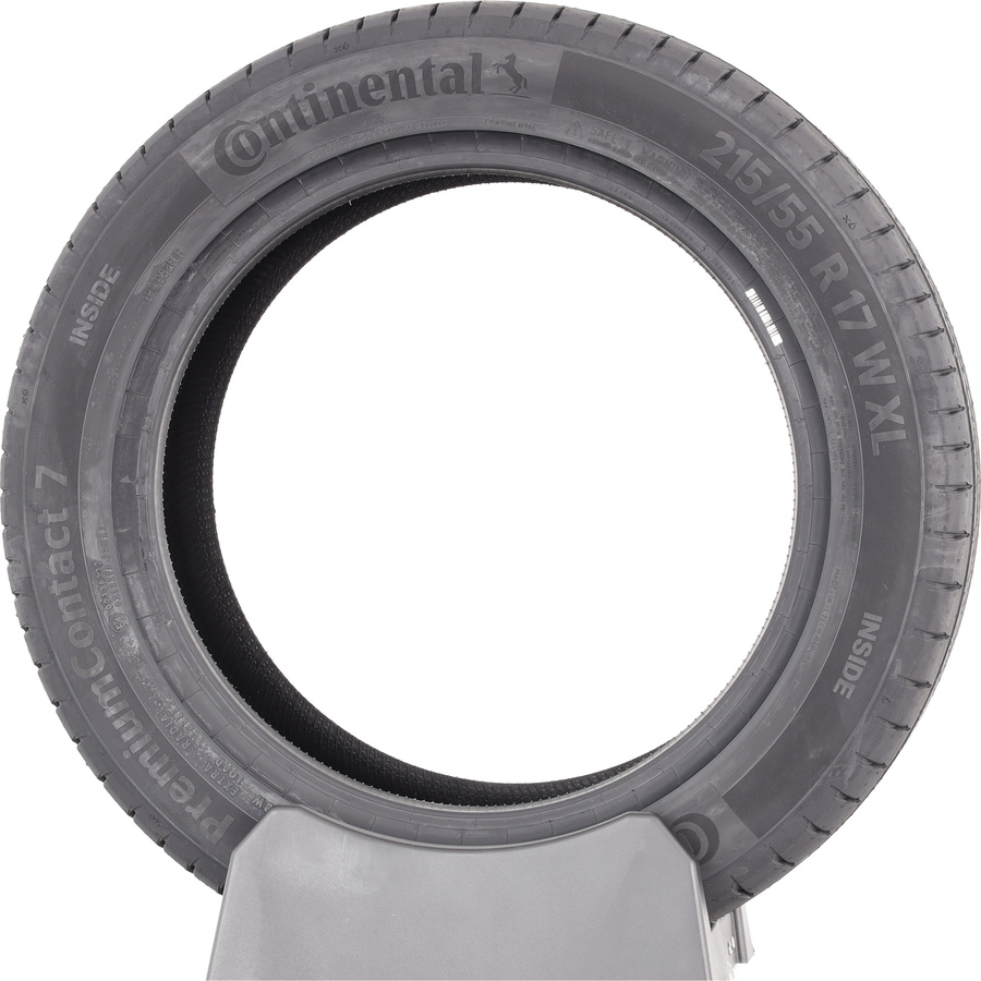 Continental PremiumContact 7 -  215/55 R17