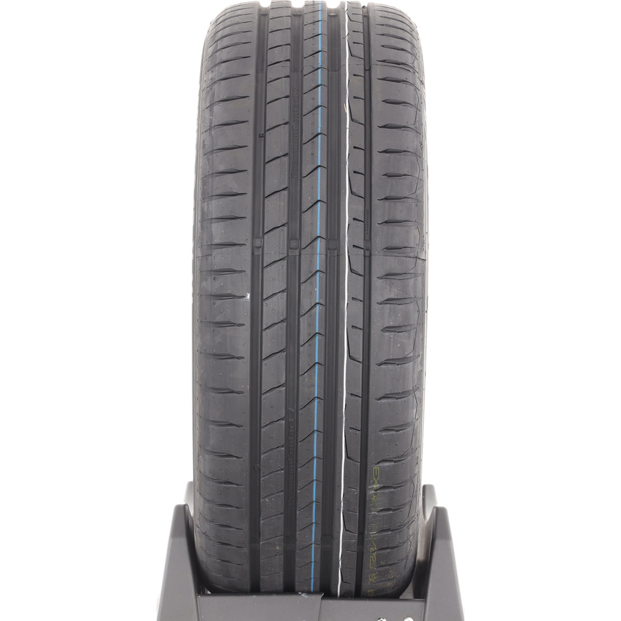 Continental PremiumContact 7 -  225/40 R18