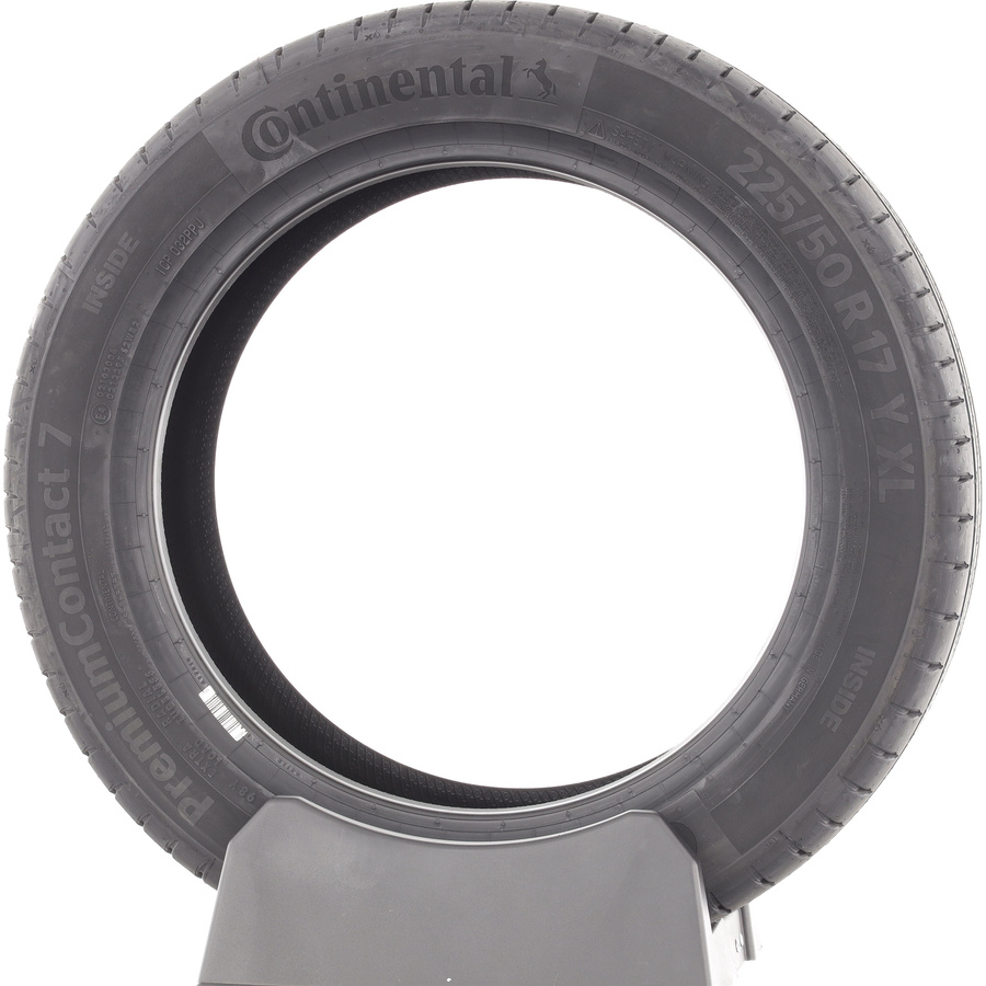 Continental PremiumContact 7 -  225/40 R18