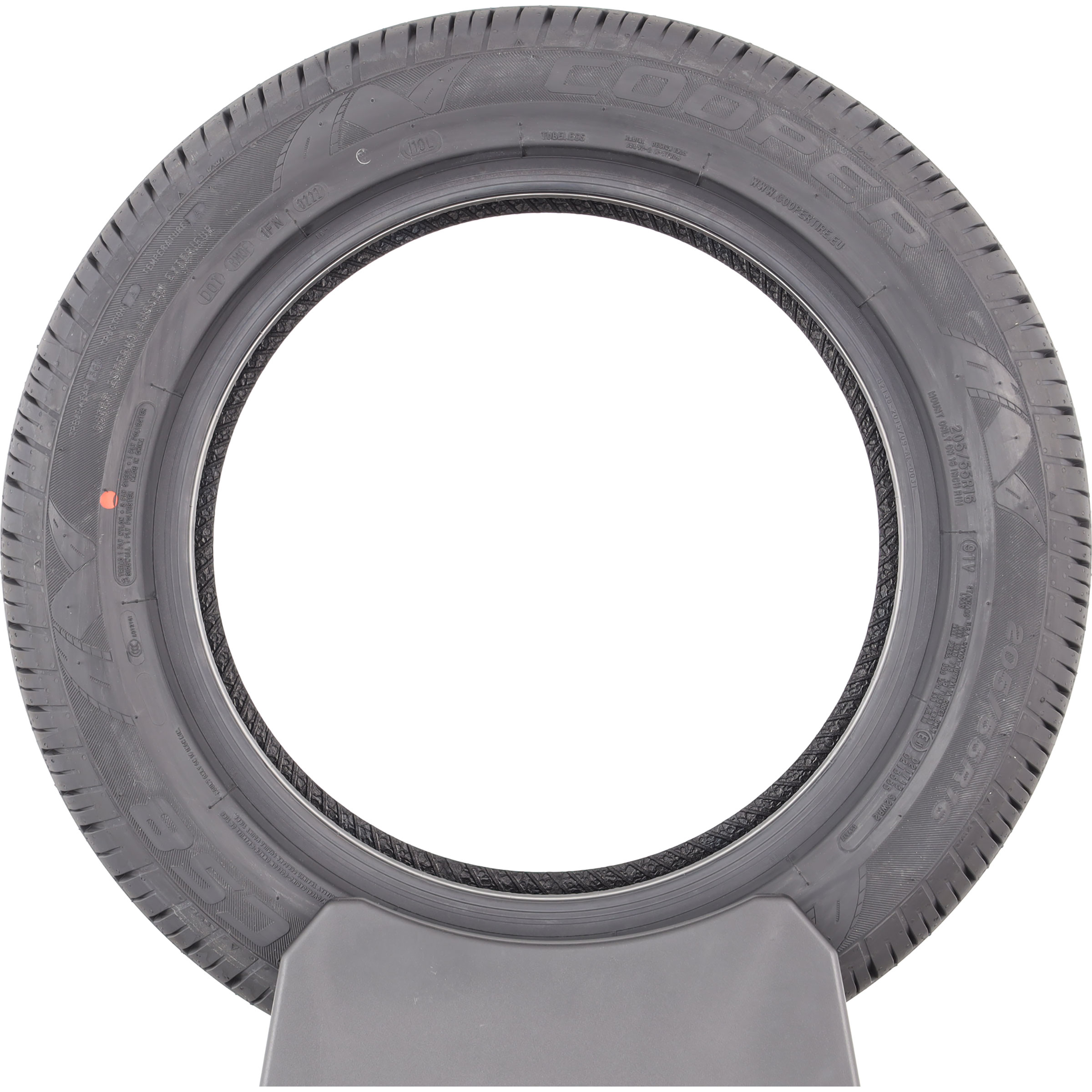 Cooper ZEON CS8 -  205/55 R16