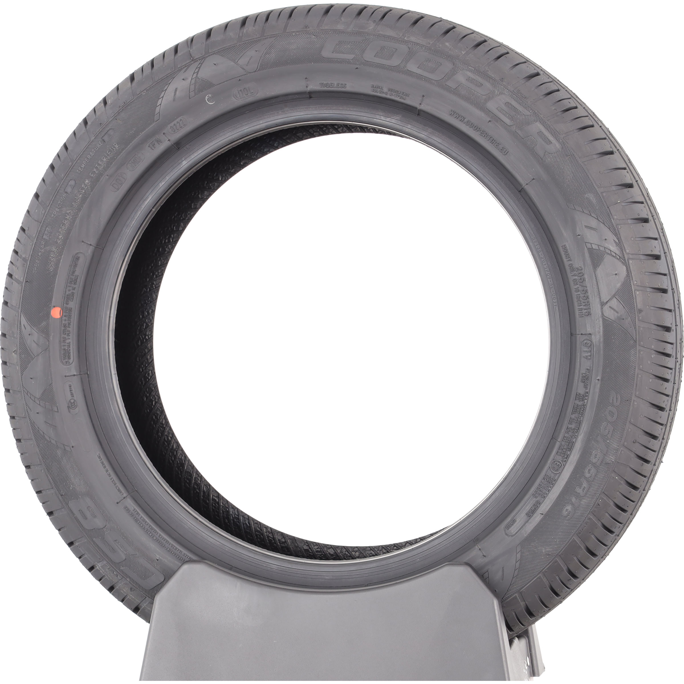 Cooper ZEON CS8 -  205/55 R16