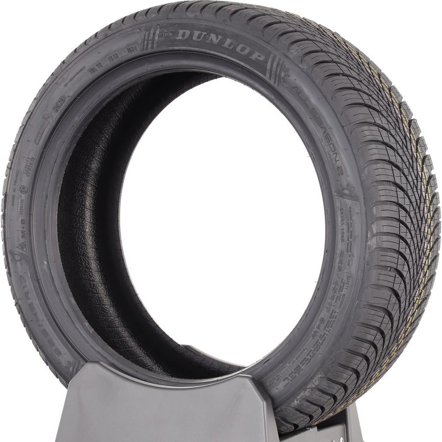 Dunlop All Season 2 -  225/45 R17