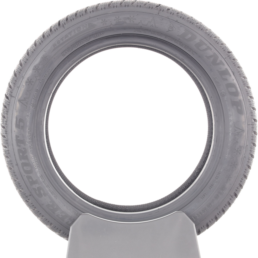 Dunlop Winter Sport 5 -  215/55 R17