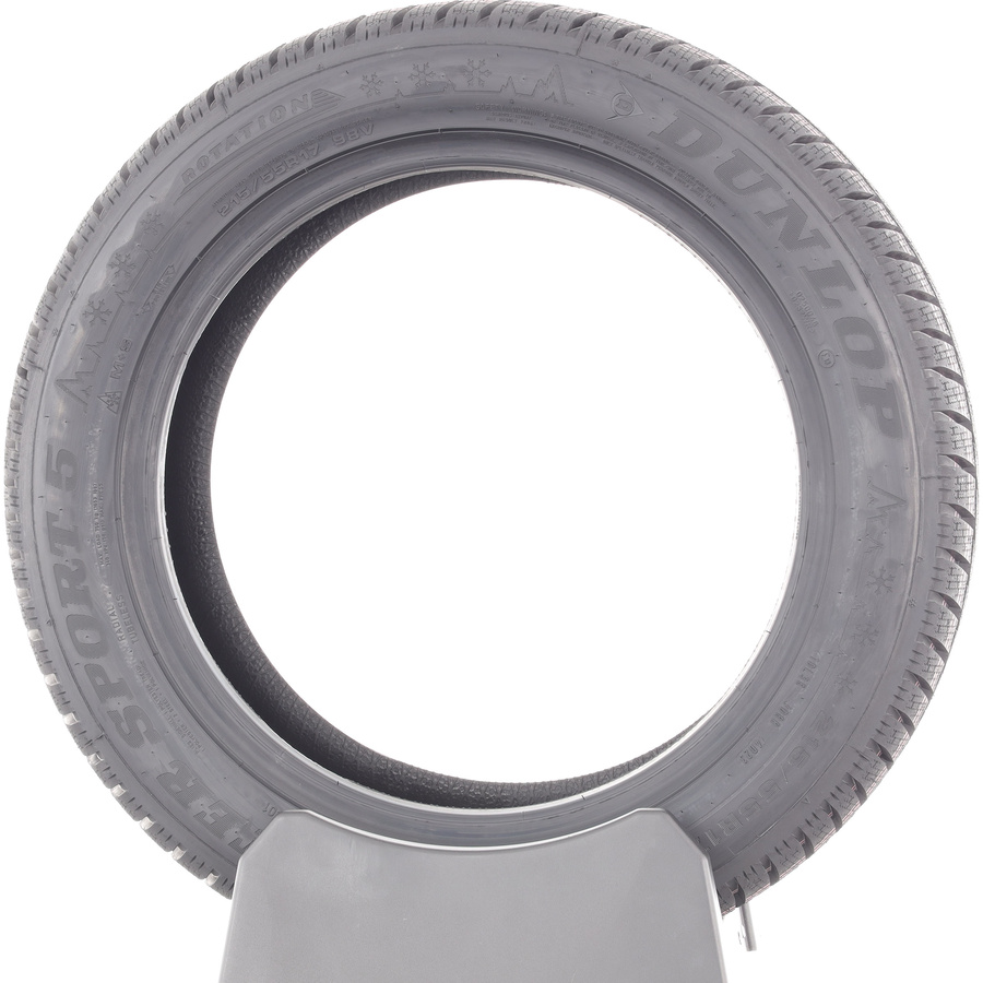 Dunlop Winter Sport 5 -  215/55 R17
