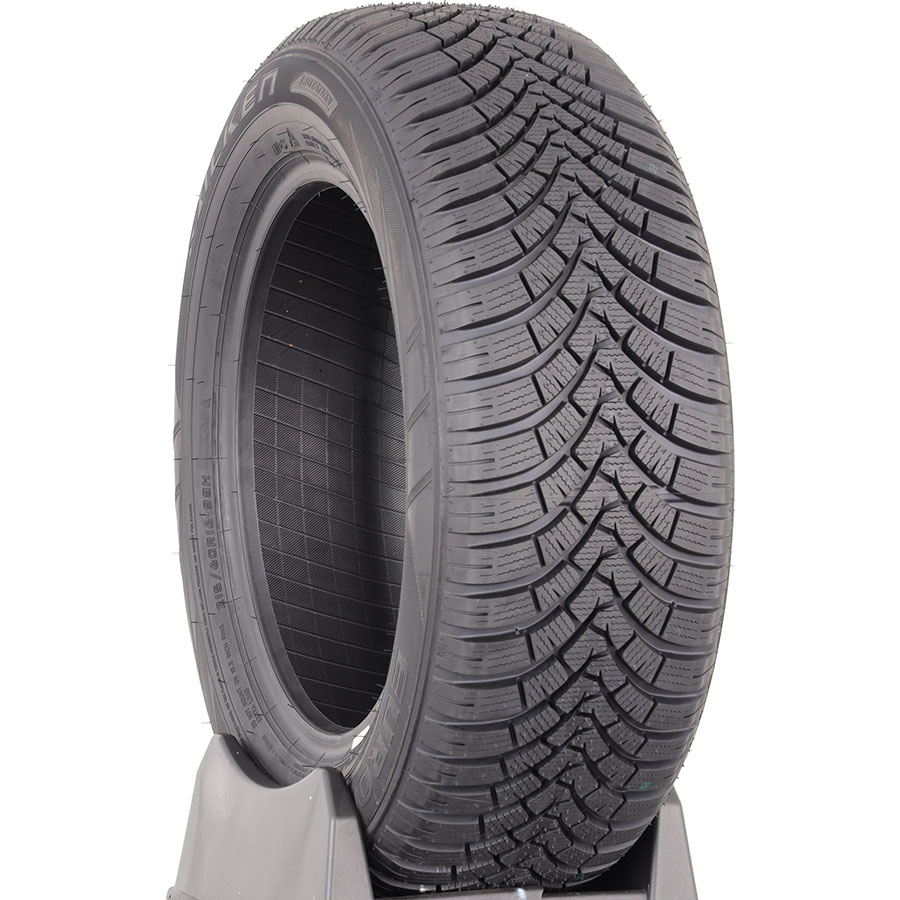 Test Falken Eurowinter HS01 215/60 R16 - Pneu - UFC-Que Choisir