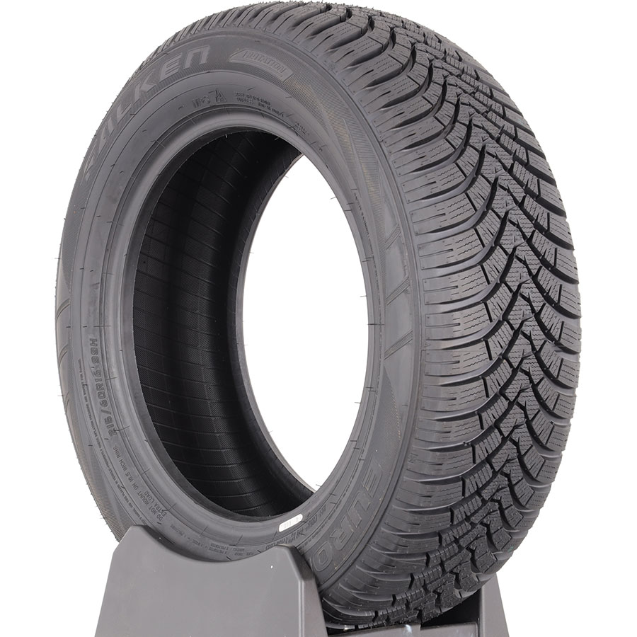 Test Falken Eurowinter HS01 215/60 R16 - Pneu - UFC-Que Choisir