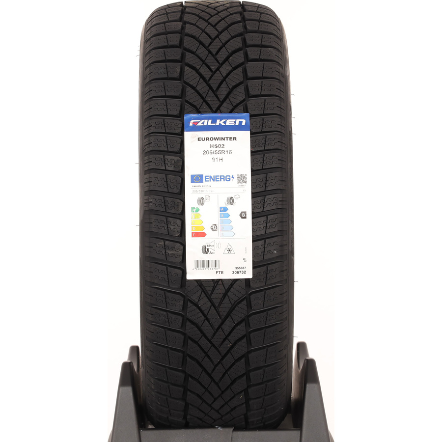 Falken Eurowinter HS02 -  205/55 R16