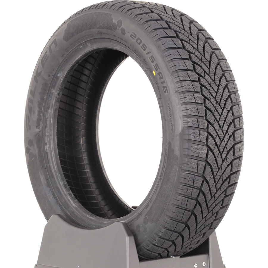 Falken Eurowinter HS02 -  205/55 R16