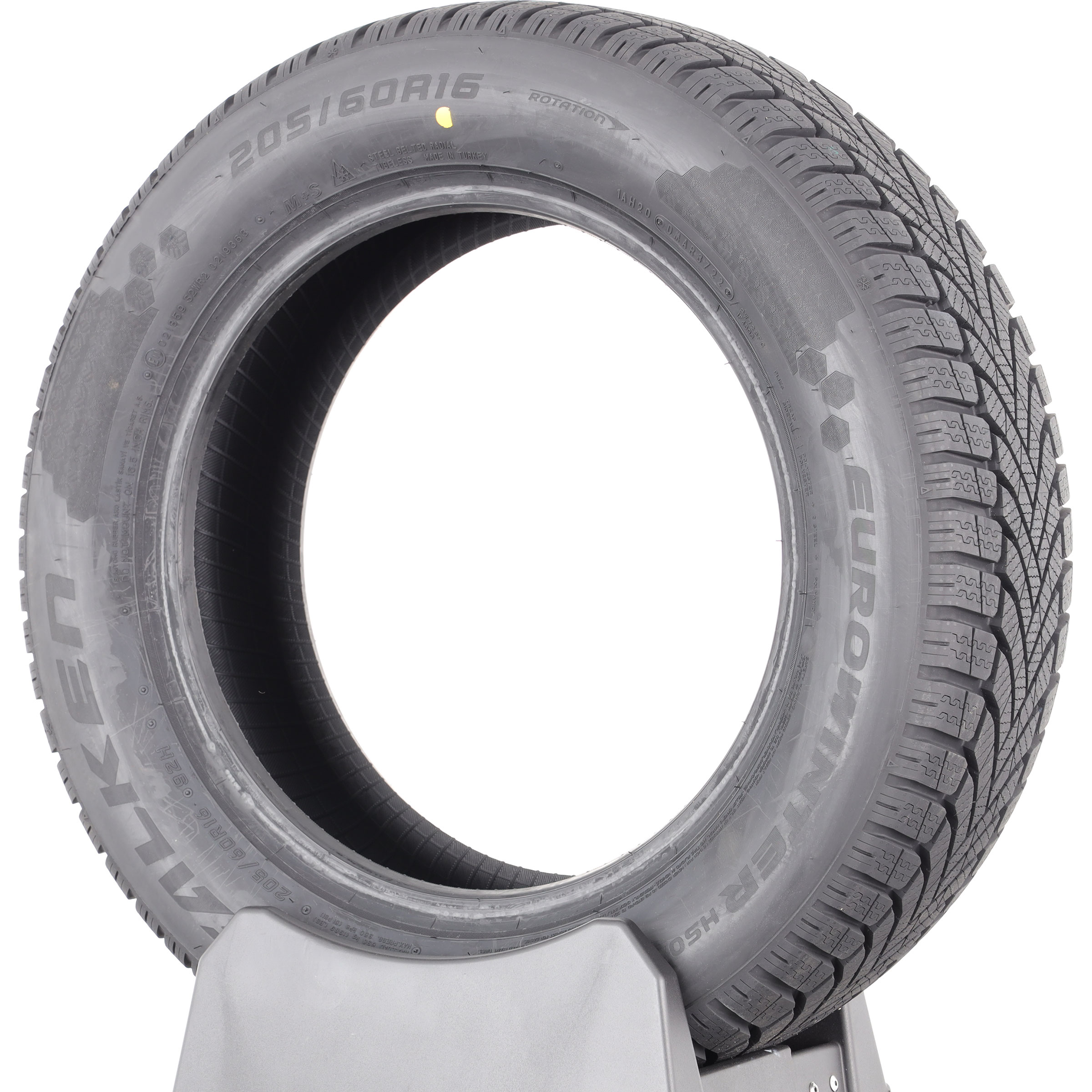 Falken Eurowinter HS02 -  205/60 R16