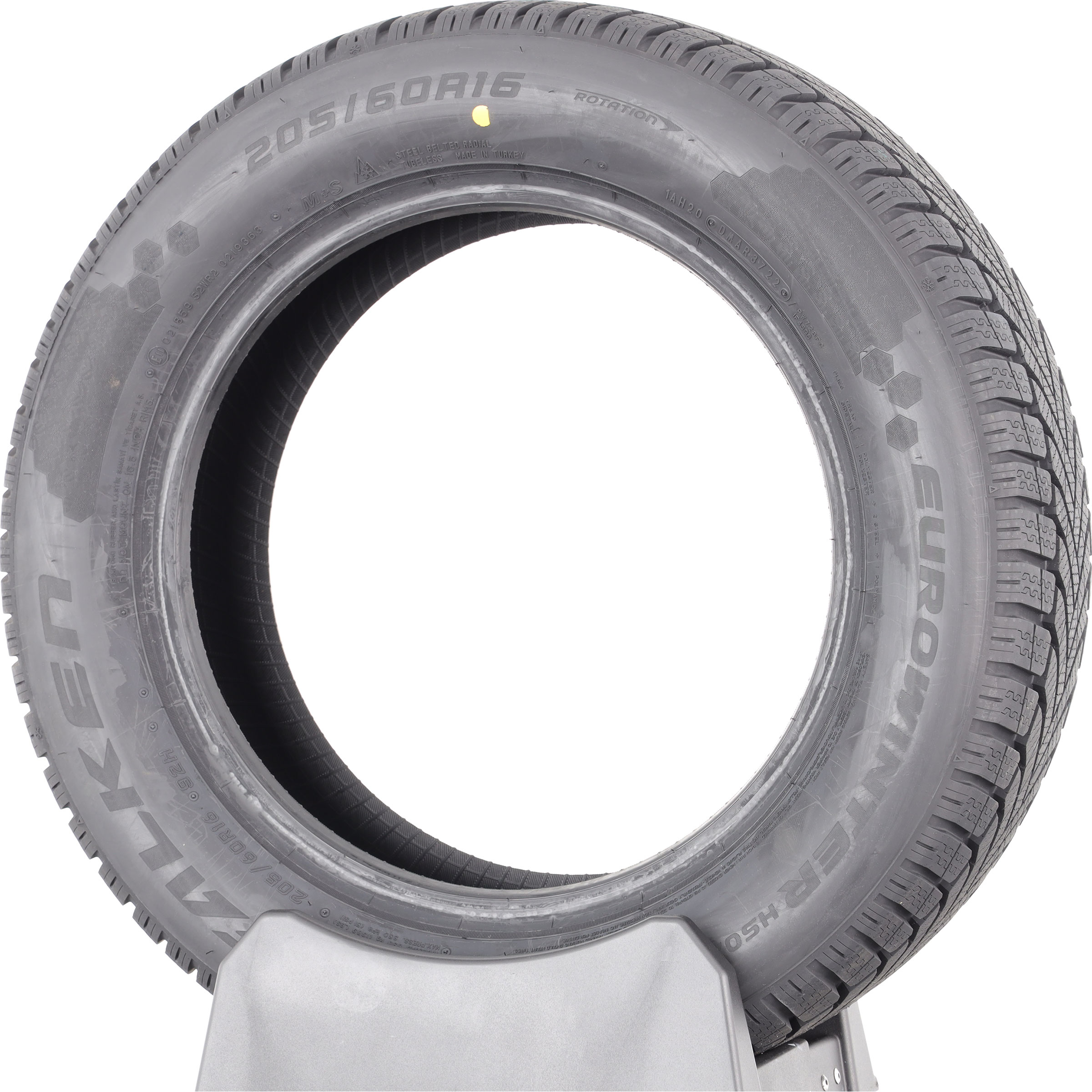 Falken Eurowinter HS02 -  205/60 R16