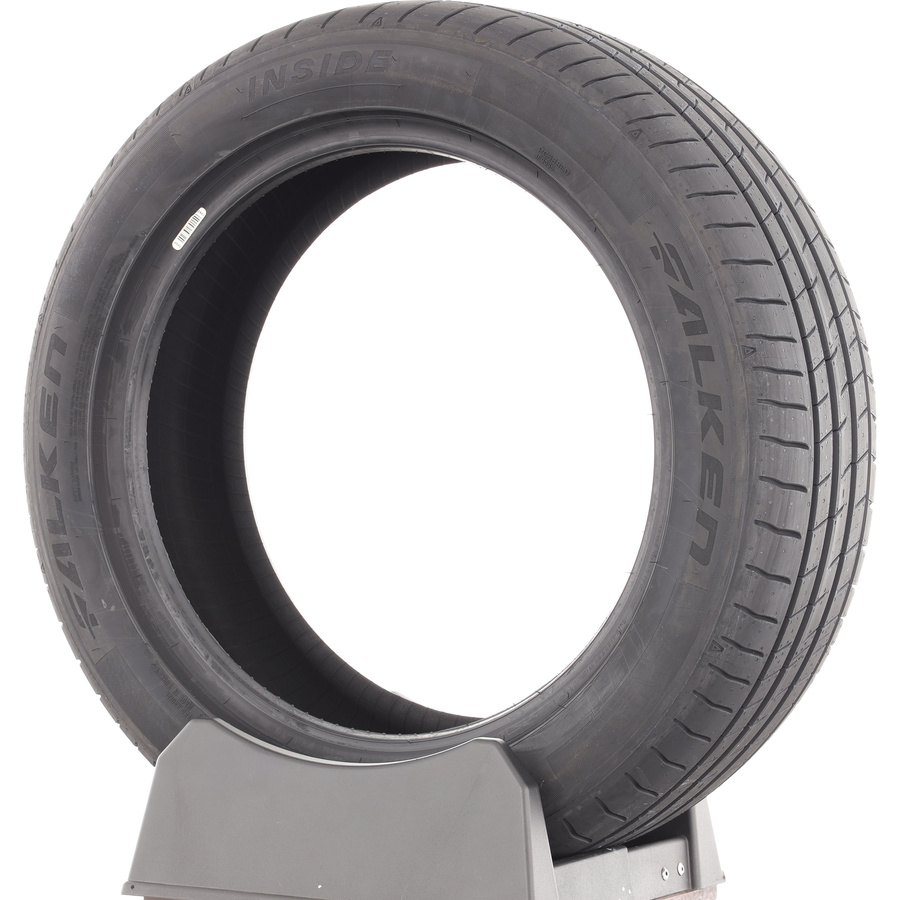 Falken Ziex ZE320 -  225/40 R18