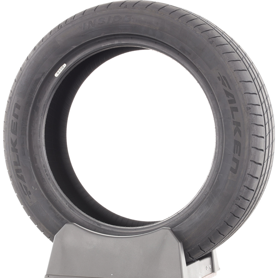 Falken Ziex ZE320 -  225/40 R18