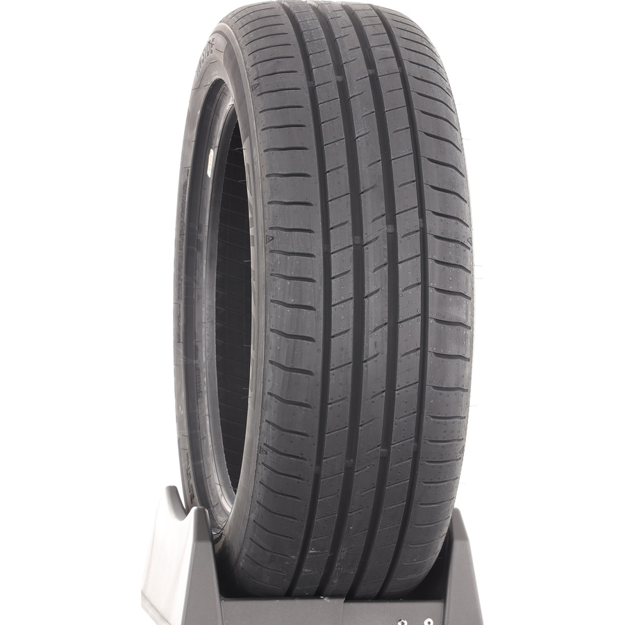 Falken Ziex ZE320 -  225/40 R18
