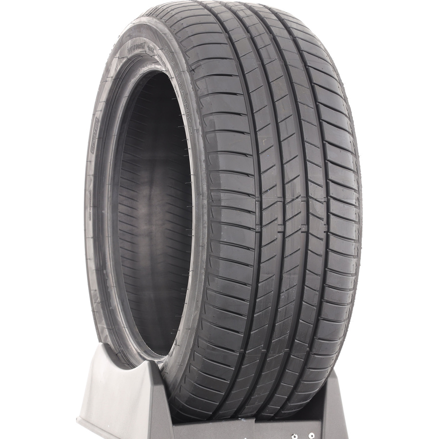Firestone Roadhawk 2 -  225/40 R18