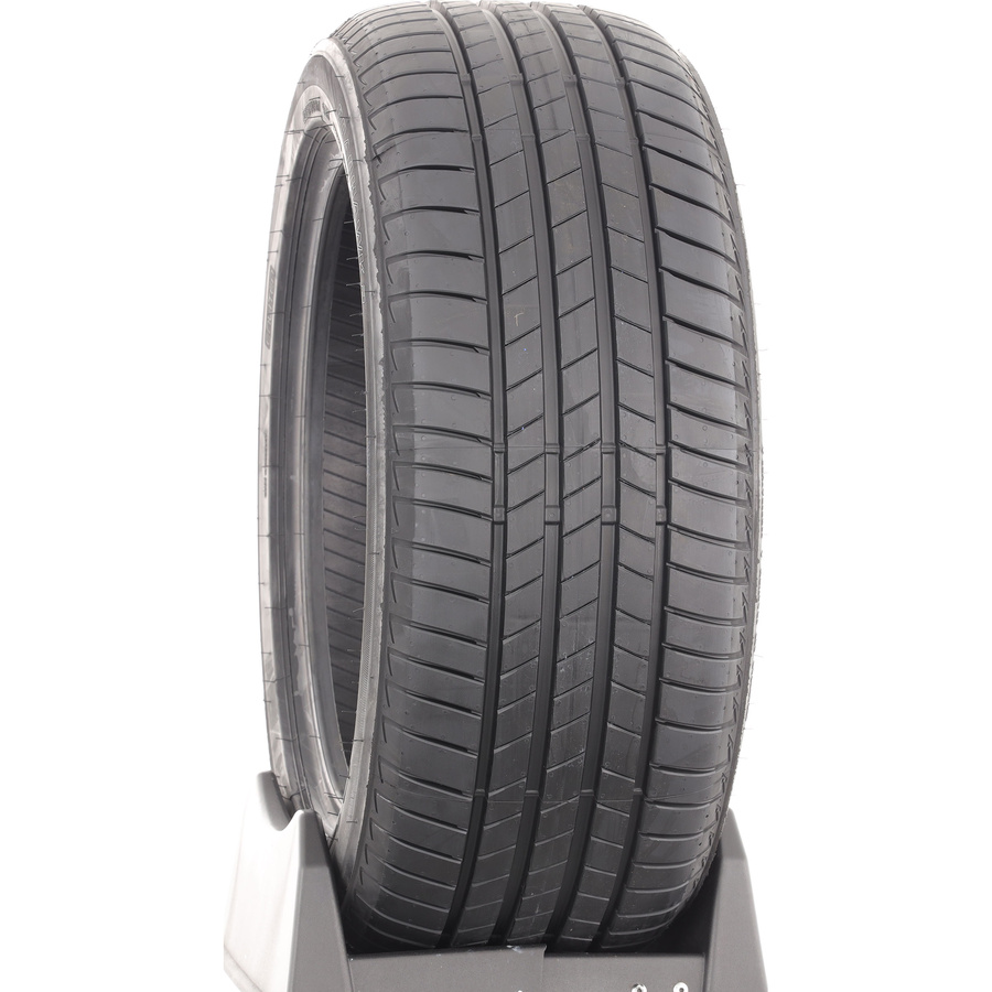 Firestone Roadhawk 2 -  225/40 R18