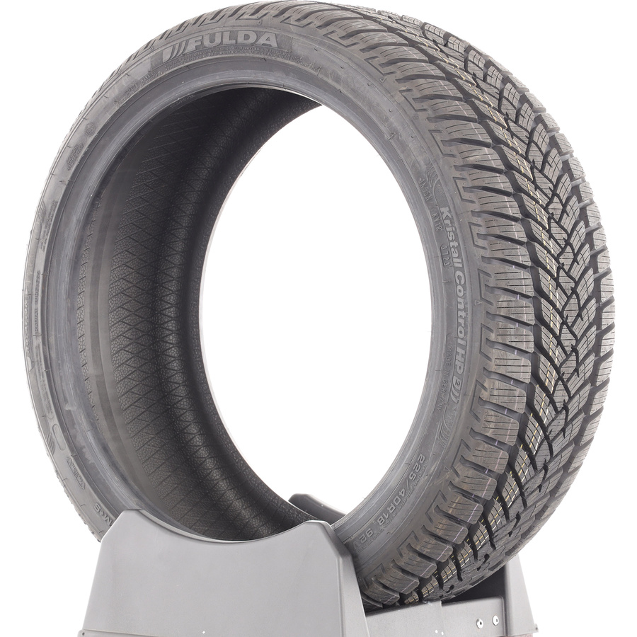 Fulda Kristall Control HP 2 -  225/40 R18