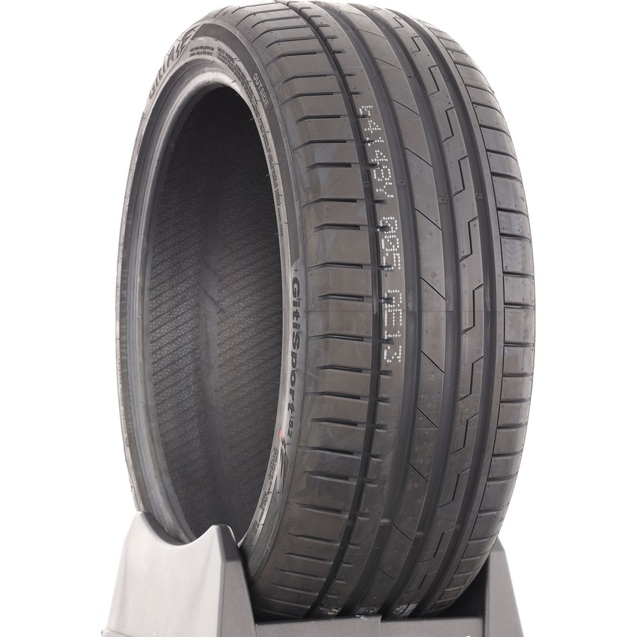 Giti GitiSport S2 -  225/40 R18