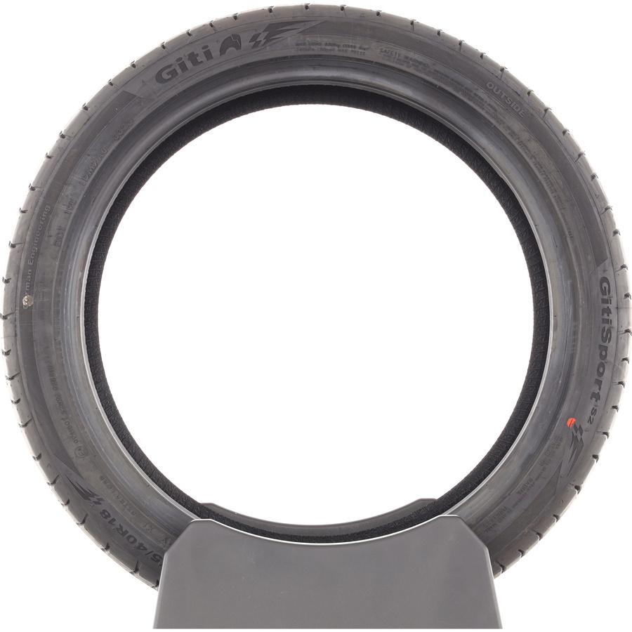 Giti GitiSport S2 -  225/40 R18