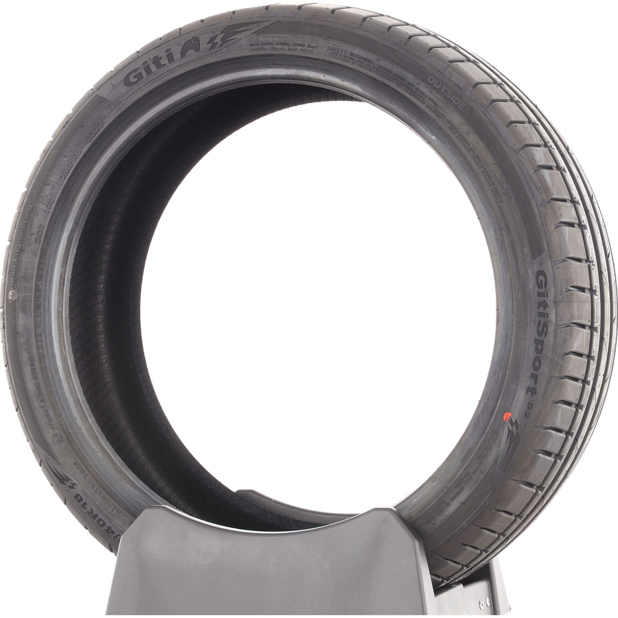 Giti GitiSport S2 -  225/40 R18