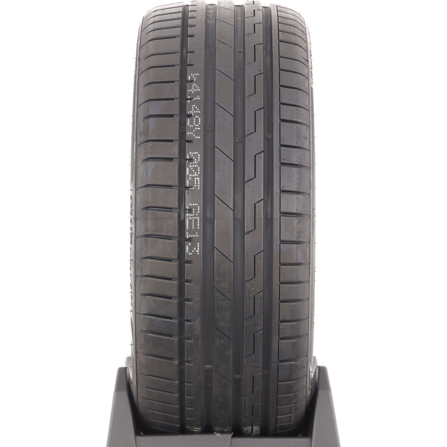 Giti GitiSport S2 -  225/40 R18