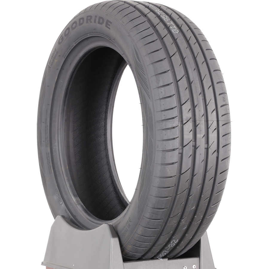 Test Goodride Solmax 1 - 215/55 R17 - Pneu - UFC-Que Choisir