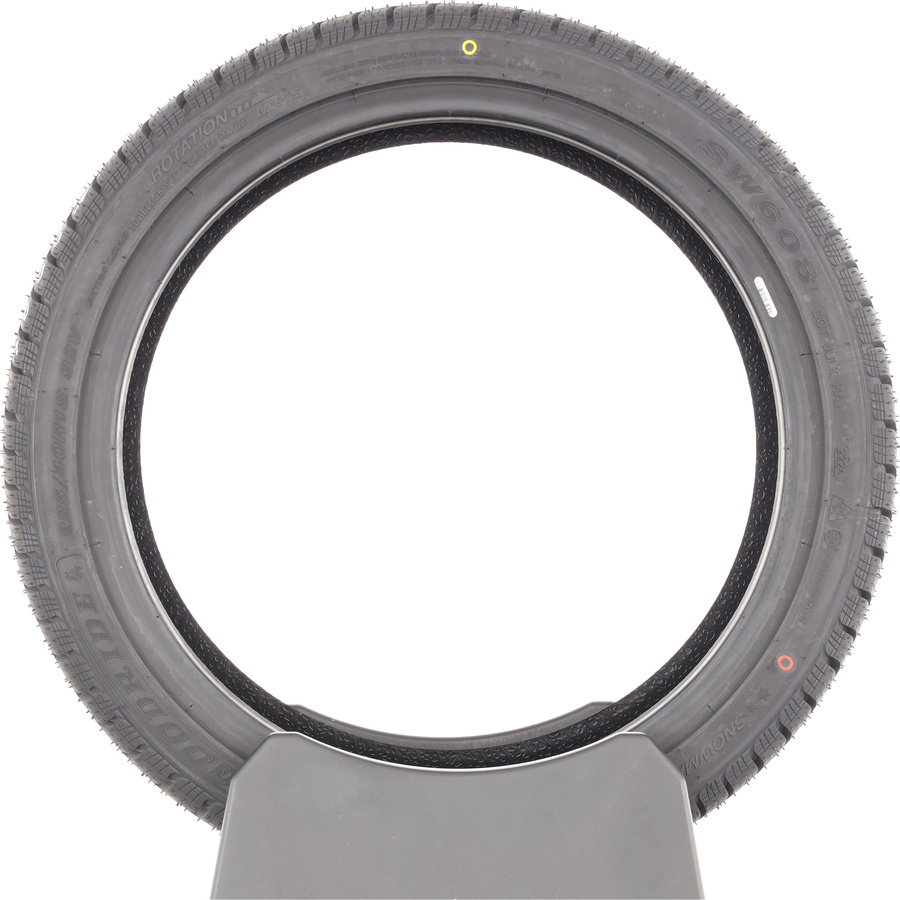 Goodride SW608 -  225/40 R18