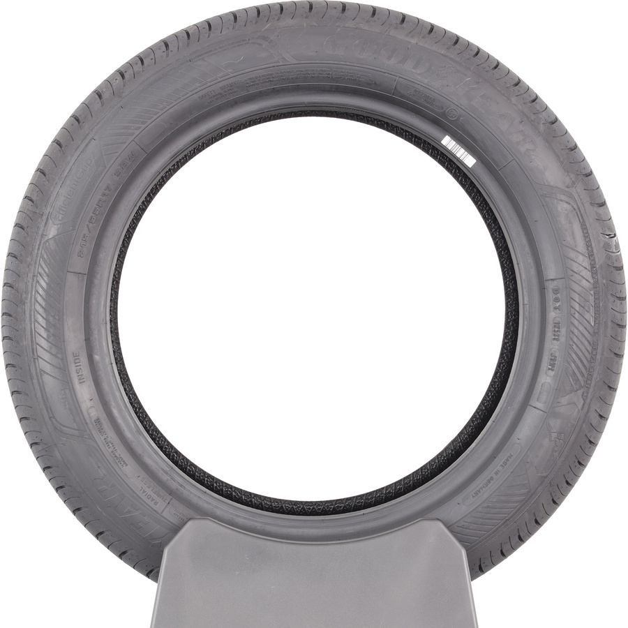 Test Goodyear EfficientGrip Performance 2 - 215/55 R17 - Pneu - UFC-Que ...