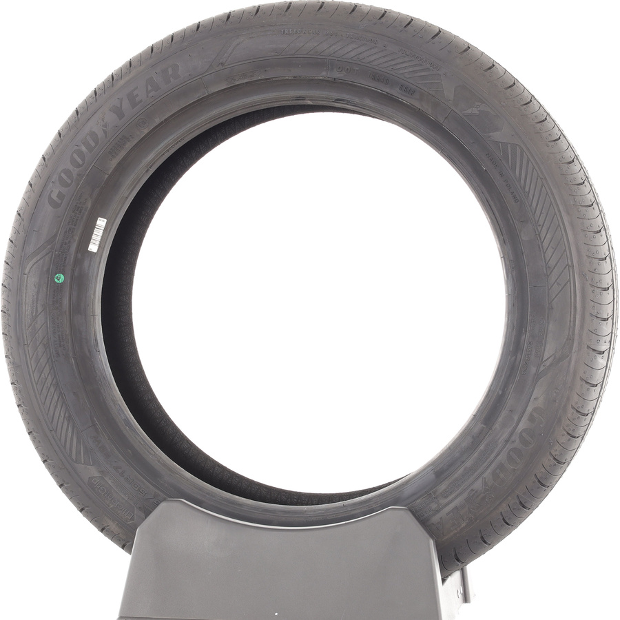 Goodyear EfficientGrip Performance 2 -  225/40 R18